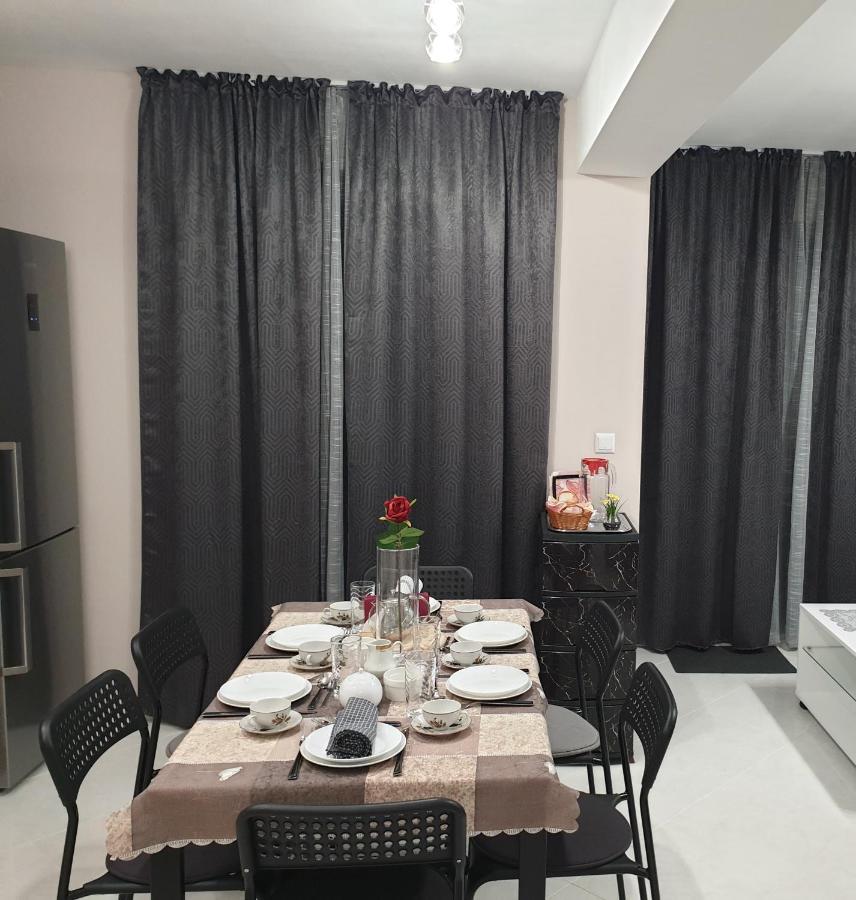 New The Twins Varna Two-Bedroom, Apt 5 At 15 Tsani Ginchev Street, Floor 3 Extérieur photo