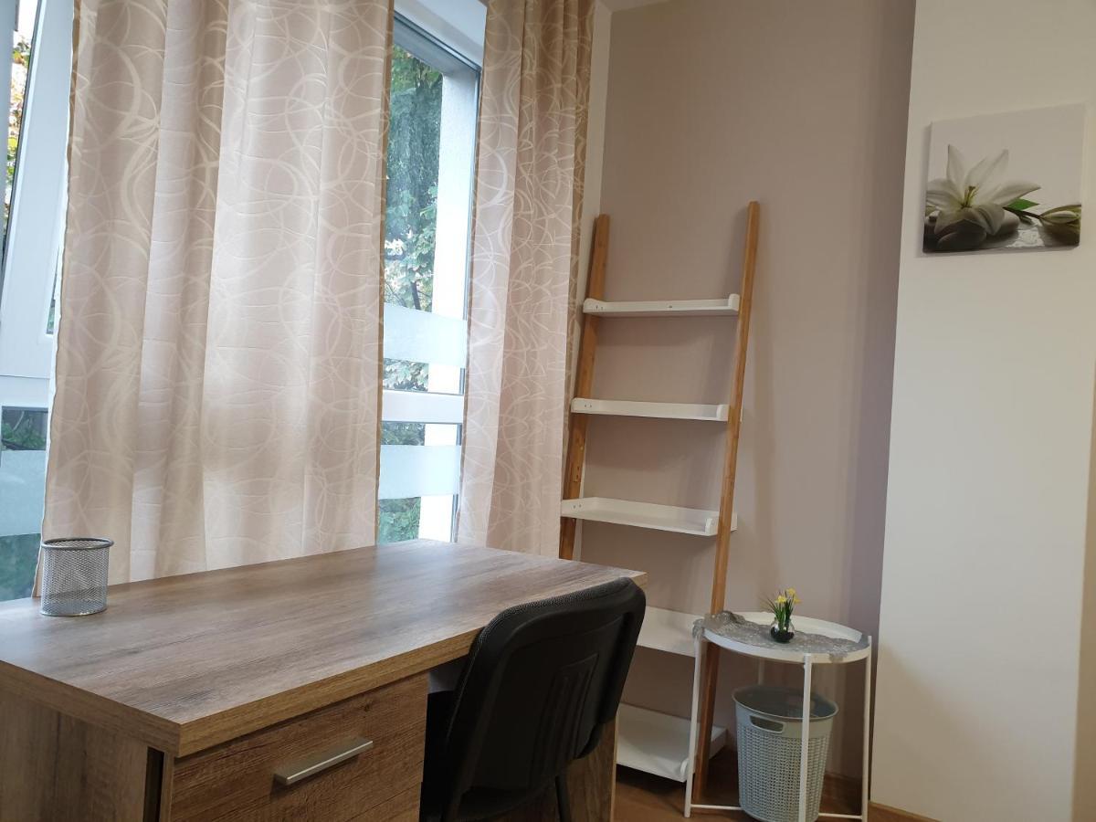 New The Twins Varna Two-Bedroom, Apt 5 At 15 Tsani Ginchev Street, Floor 3 Extérieur photo